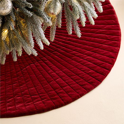 Flake Red Velvet Christmas Tree Skirt 48"