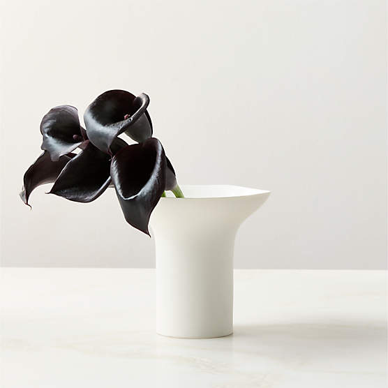 Flora Short White Porcelain Vase