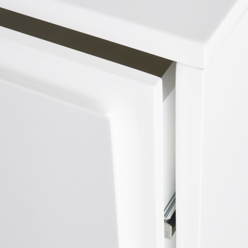 Gallery 3-Drawer White Dresser - image 9 of 10