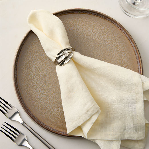 Glora Silver Napkin Ring