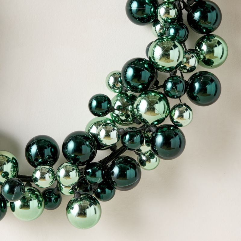 Green Ball Holiday Wreath 24" - image 2 of 3