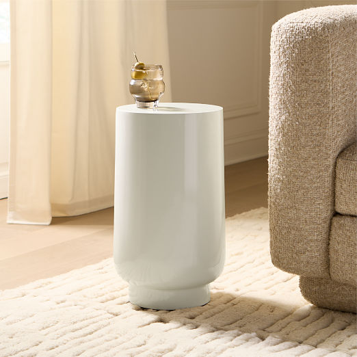 Hawk Warm White Enamel Drink Table