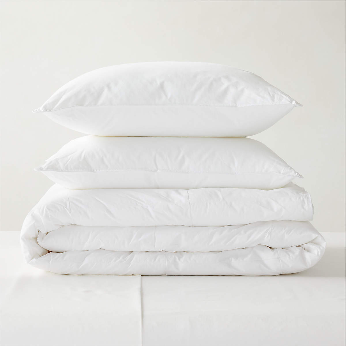 Hypoallergenic Lightweight DownAlternative Full/Queen Bedding Set