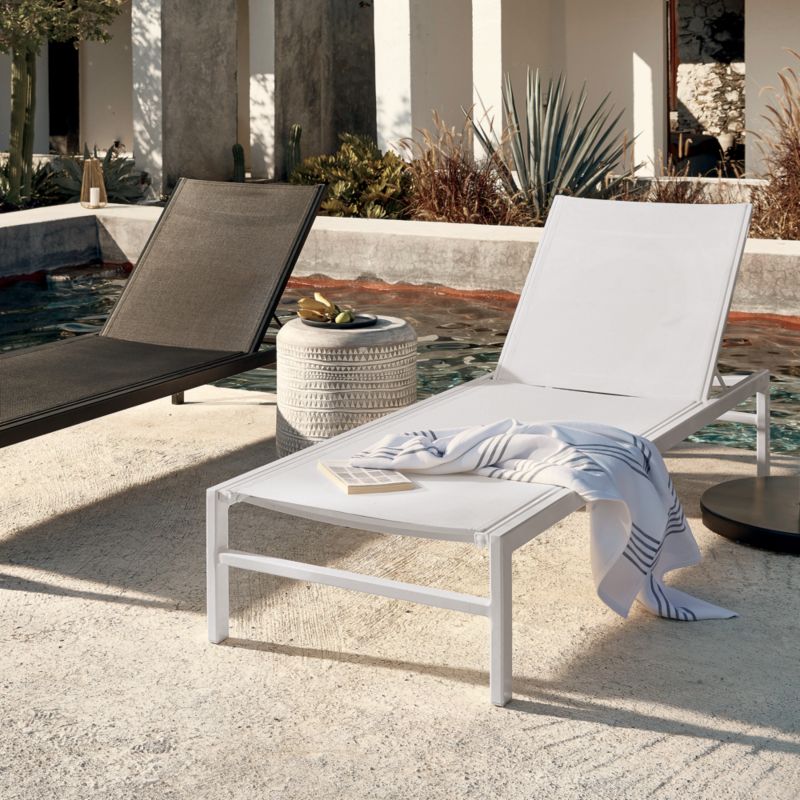 Idle White Outdoor Sun Lounger - image 3 of 10
