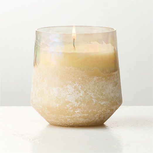 ILLUME ® Driftwood Baltic Glass Scented Candle 13 oz