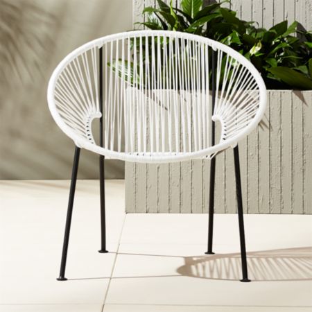 Ixtapa White Pvc Lounge Chair Reviews Cb2
