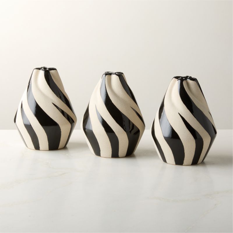 Izmal Black and White Ceramic Vase - image 3 of 5