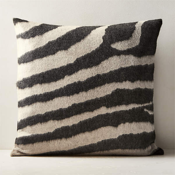 Tiger throw outlet pillow