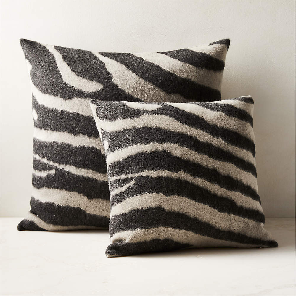 Tiger print hot sale cushions