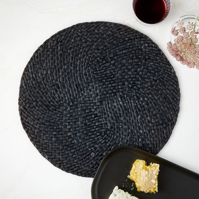 June Woven Black Round Placemat - image 1 of 3