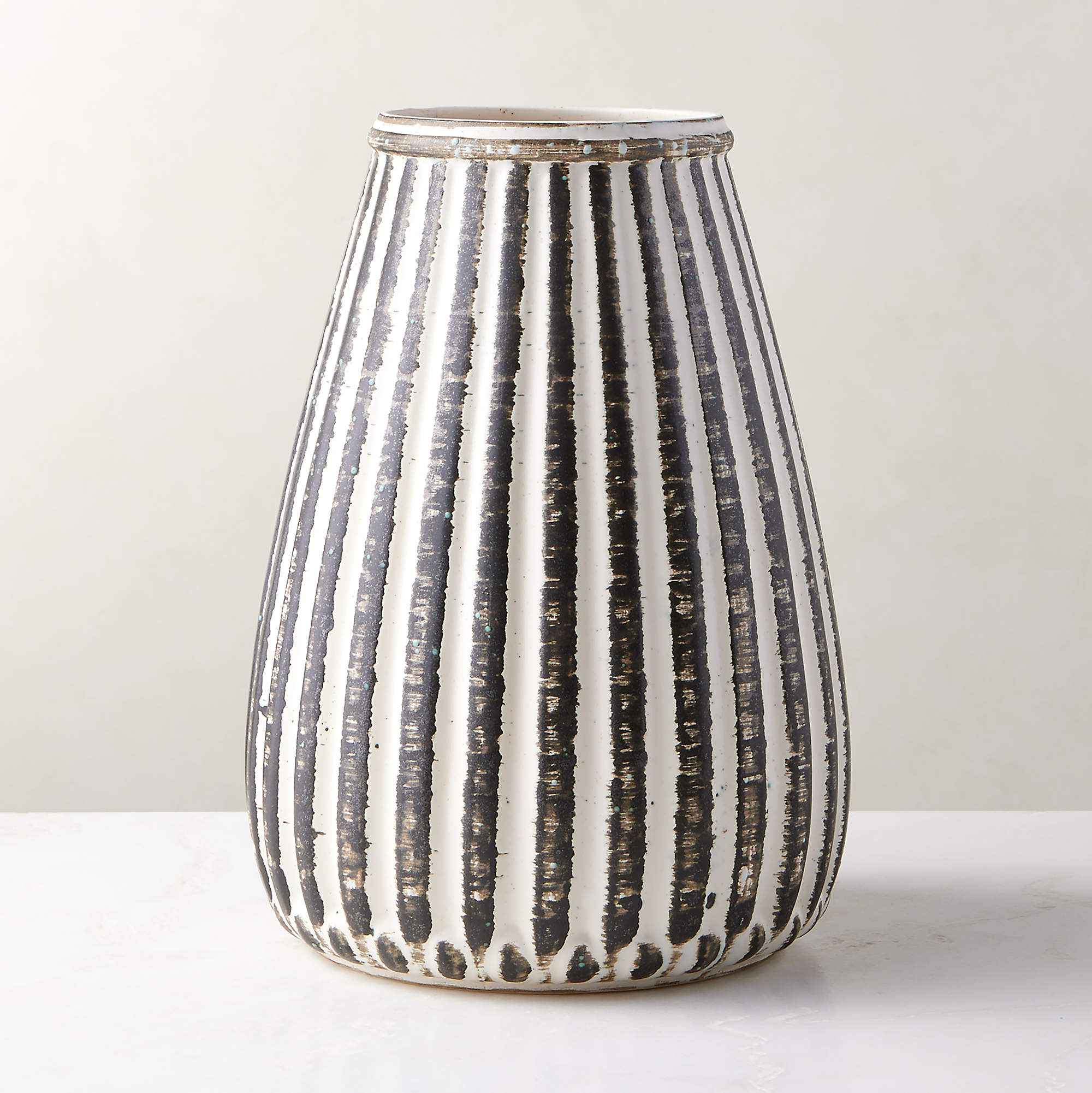 Justina Modern Ribbed White Vase + Reviews CB2