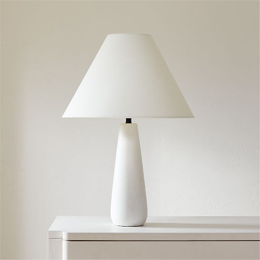 Polar White Cement Table Lamp