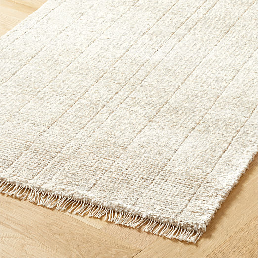 Kada Hand-Knotted White Viscose Runner Rug 2.5'x8'