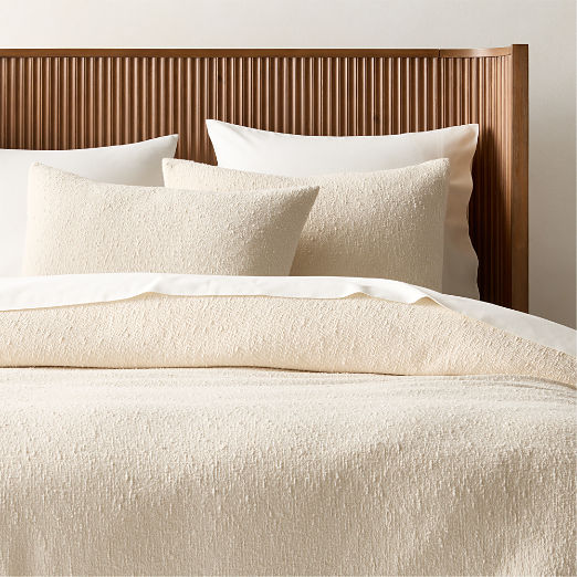 Lara Organic Cotton Warm White Boucle Duvet Cover