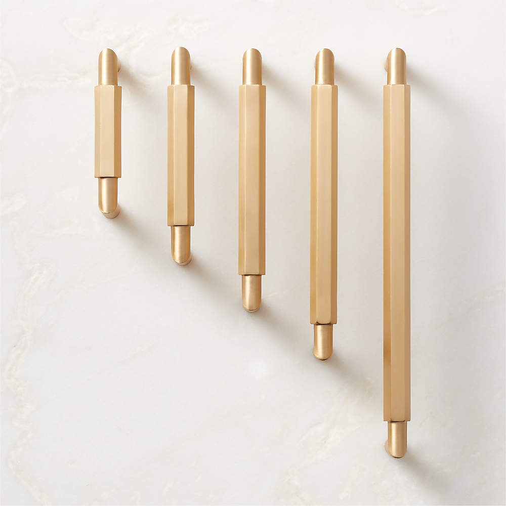 Lavau Modern Brushed Brass Modern Cabinet Handle 3 + Reviews