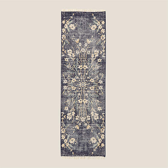 Lavish Hand-Knotted Black Floral Wool Runner Rug 2.5"x8"
