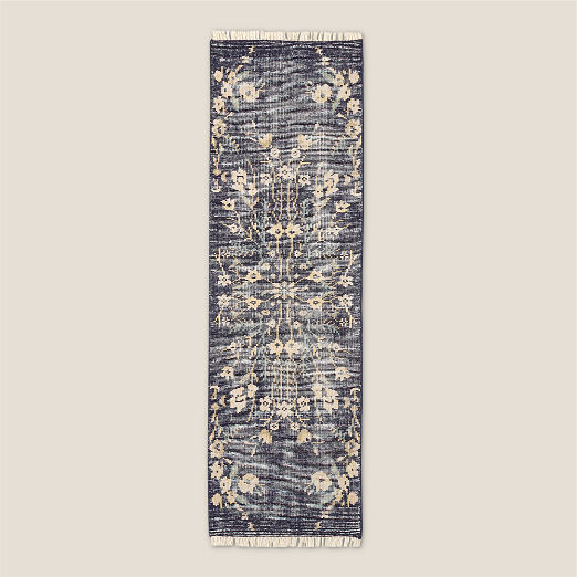 Lavish Hand-Knotted Black Floral Wool Runner Rug 2.5"x8"