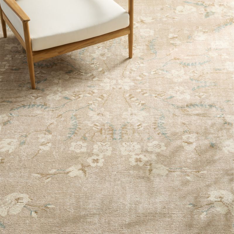 Lavish Hand-Knotted Light Taupe Floral Wool Area Rug 5'x8' - image 1 of 5