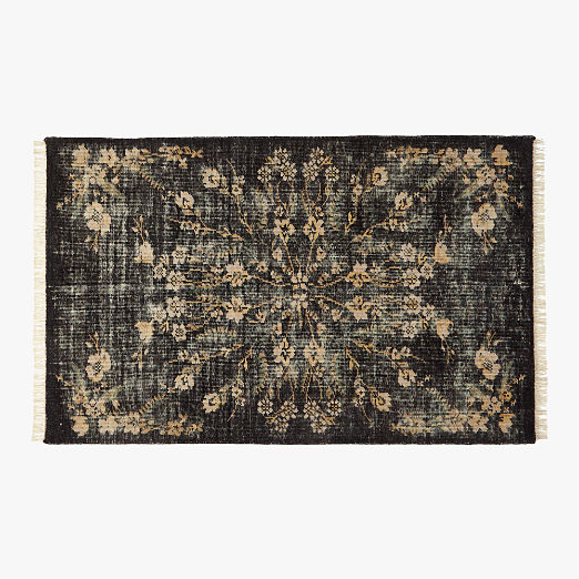 Lavish Hand-Knotted Black Floral Wool Area Rug 5'x8'