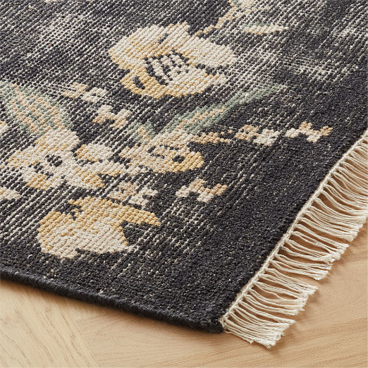 Lavish Hand-Knotted Black Floral Wool Area Rug 5'x8'