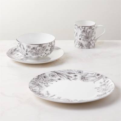 Dinnerware & Flatware