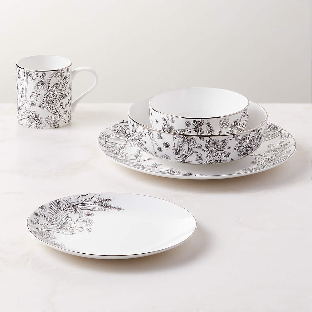 Le Paradis White and Silver Mugs Set of 4