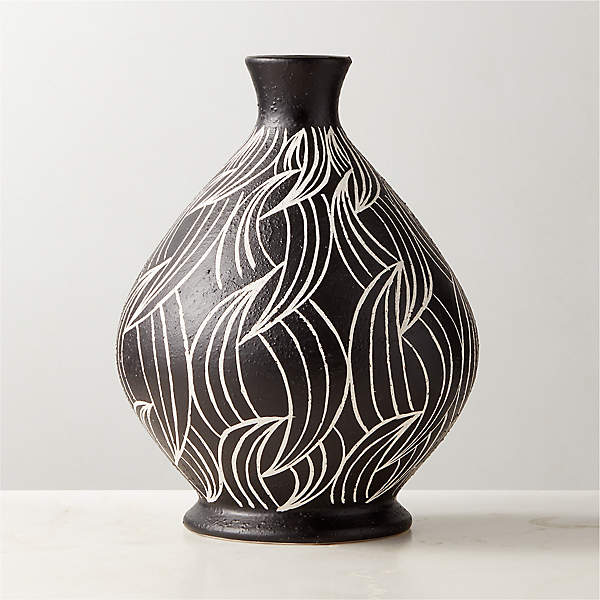 Lectra Black and White Patterned Ceramic Vase + Reviews