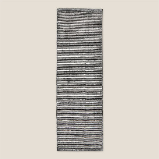 Leera Handloomed Black Performance Runner Rug 2.5'X8'