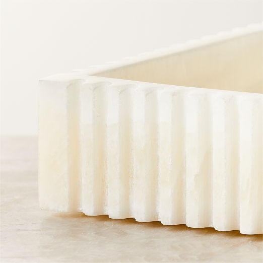 Leia Cream Onyx Marble Ribbed Catchall Dish