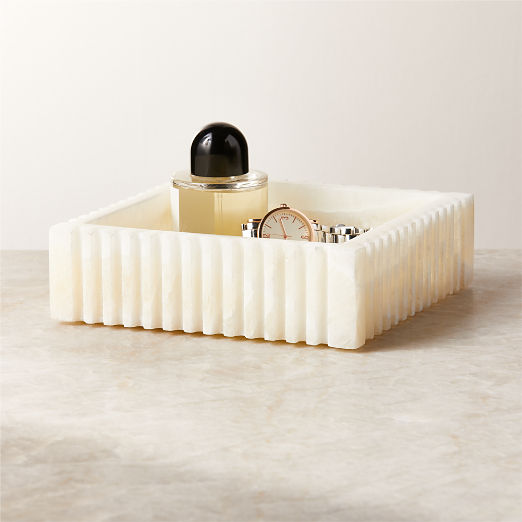 Leia Cream Onyx Marble Ribbed Catchall Dish