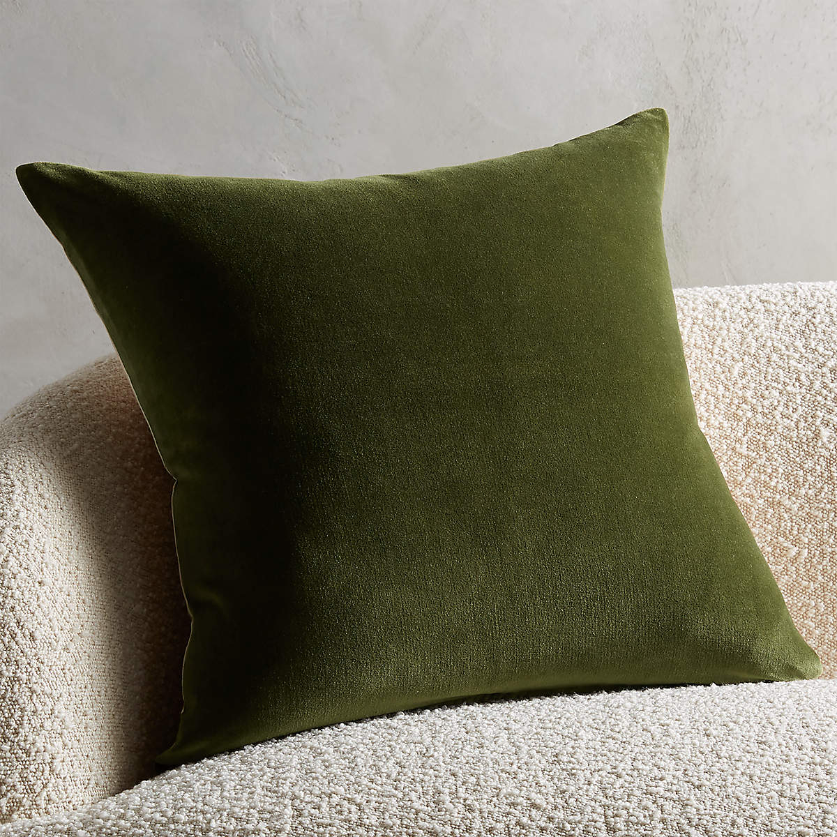 Leisure Green Velvet Modern Throw Pillow with DownAlternative Insert 23" + Reviews CB2 Canada