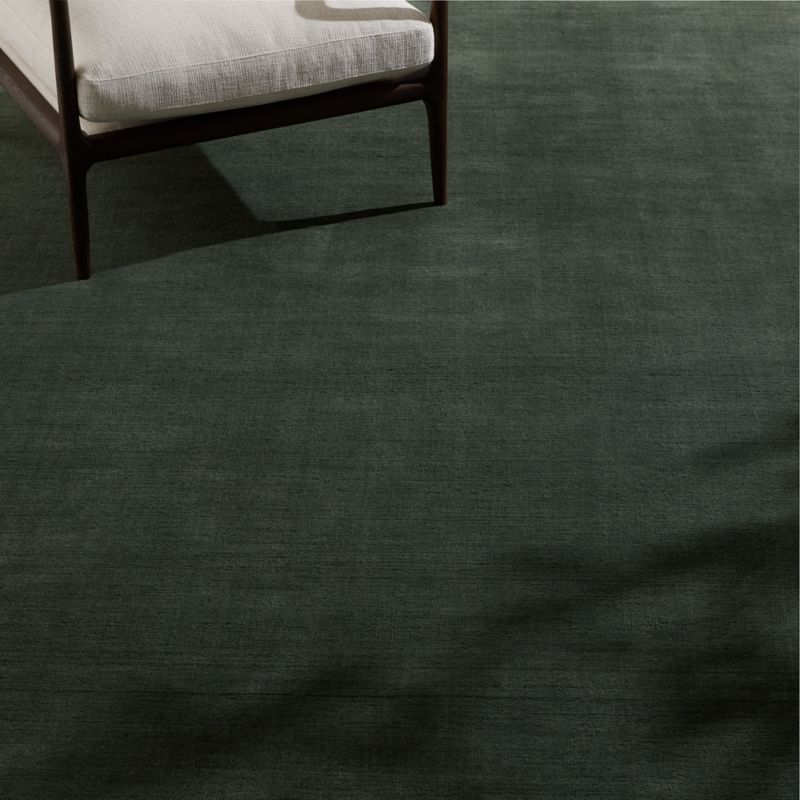 Leonore Handloomed Dark Green Wool Area Rug 8'x10' - image 2 of 4