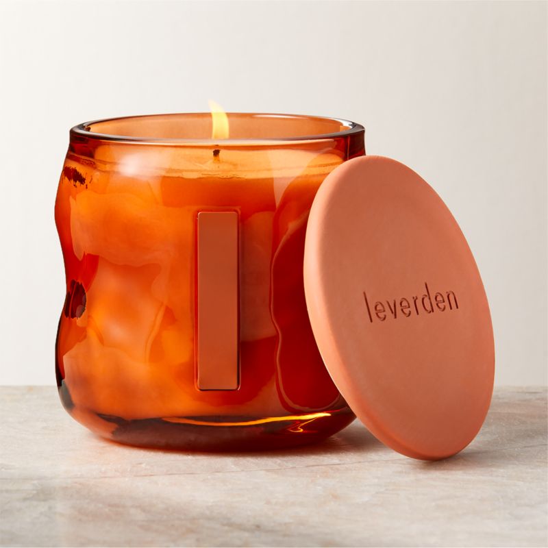 View Leverden Bushman Scented Candle 9oz details