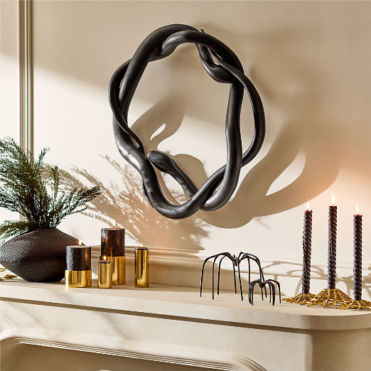 Lucius Black Fiber Clay Snake Wreath 24"