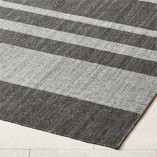 Maar Stripe Black and Warm White Indoor/Outdoor Performance Area Rug 9'x12'