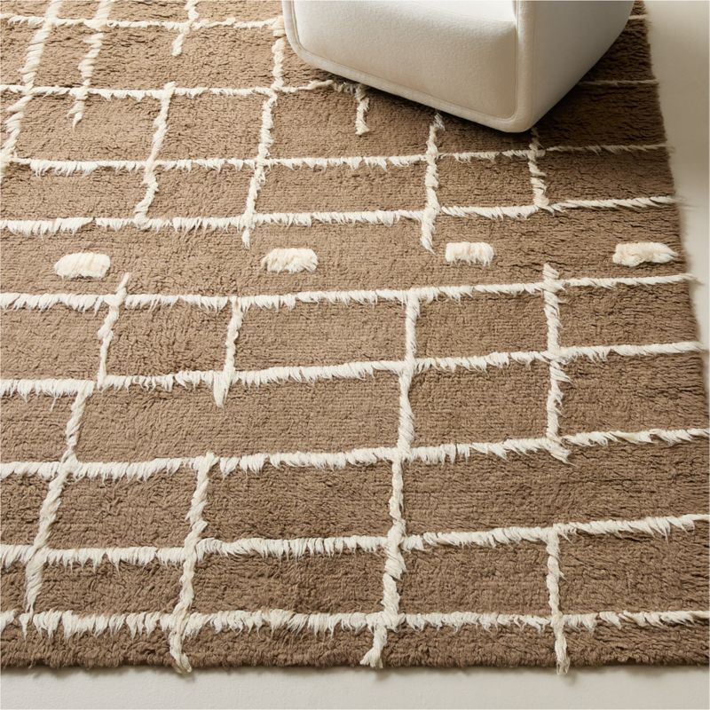 Madeo Handwoven Taupe New Zealand Wool Area Rug 5'X8' - image 1 of 6