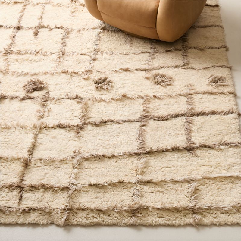 Madeo Handwoven Warm White New Zealand Wool Area Rug 5'X8' - image 1 of 6