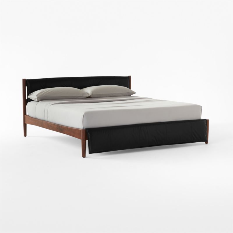 Maraba Black Leather King Bed - image 5 of 11