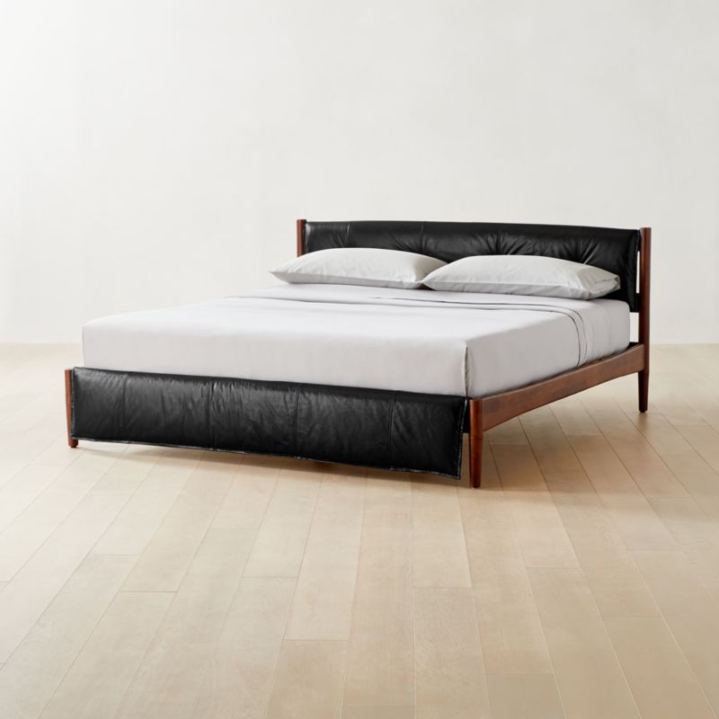 Maraba Black Leather King Bed - image 4 of 11