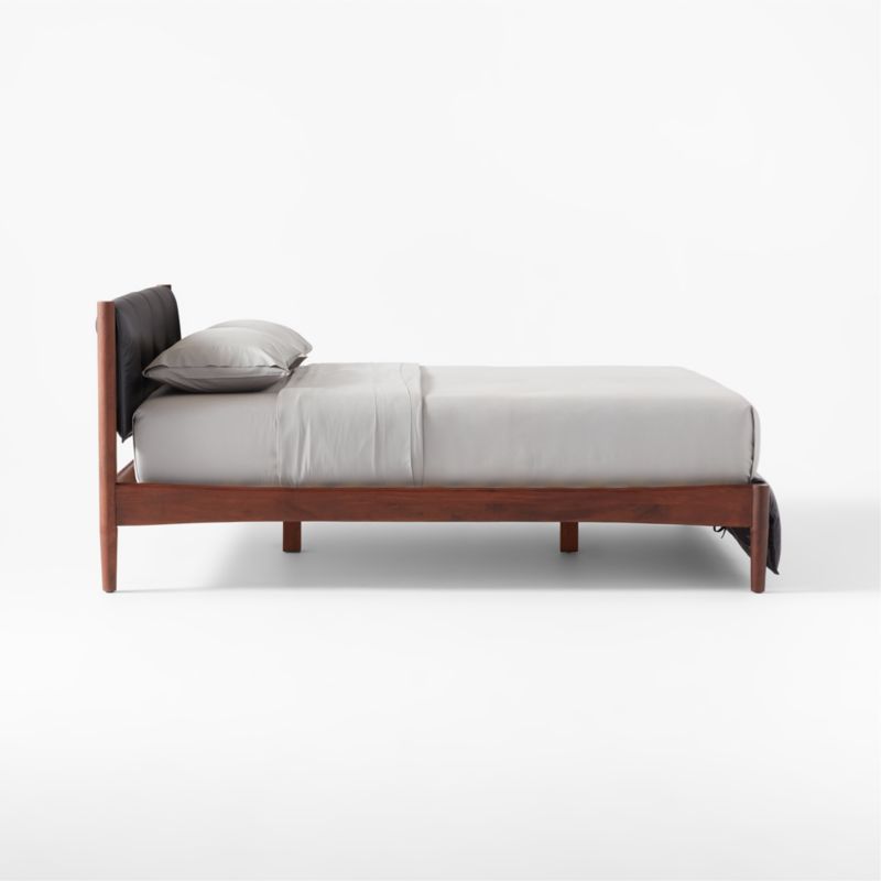 Maraba Black Leather King Bed - image 6 of 11