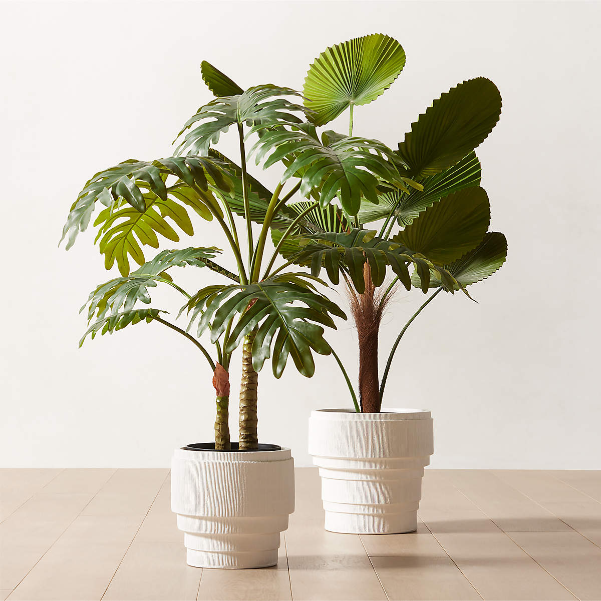 Marram Ribbed White Indoor Planters 