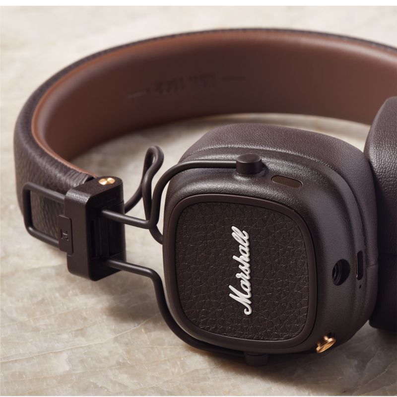 Marshall Major V Brown On-Ear Bluetooth Headphones - image 1 of 4