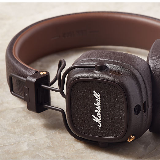 Marshall Major V Brown On-Ear Bluetooth Headphones