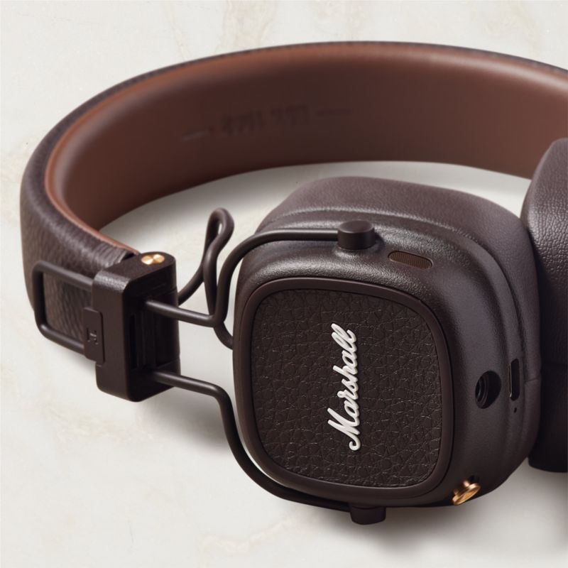 Marshall Major V Brown On-Ear Bluetooth Headphones - image 1 of 4