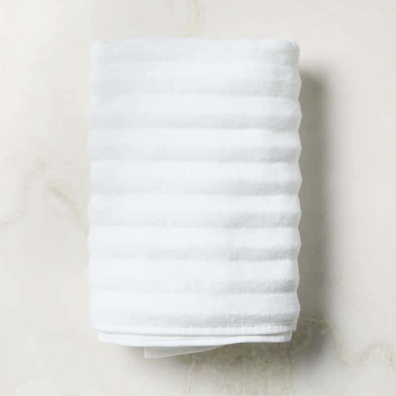 View Matin Wavy Organic Cotton White Bath Towel details