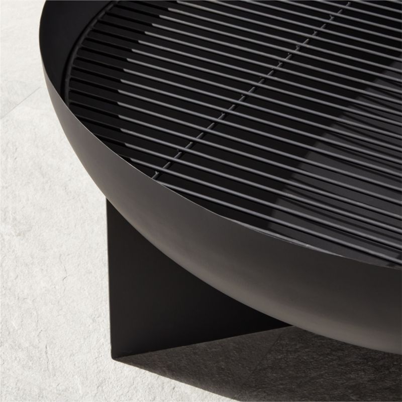 Alcante Round Black Fire Pit - image 3 of 4