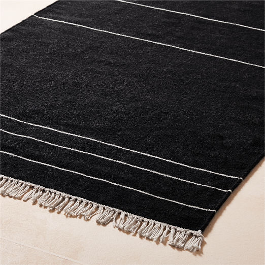 Mieta Handwoven Black Stripe New Zealand Wool Runner Rug 2.5'x8'