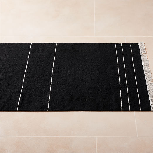 Mieta Handwoven Black Stripe New Zealand Wool Runner Rug 2.5'x8'