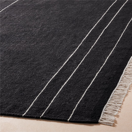 Mieta Handwoven Black Stripe New Zealand Wool Area Rug 5'x8'