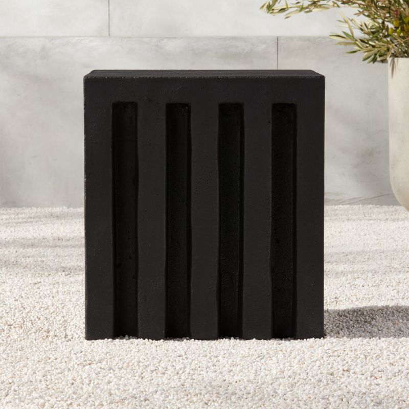 Mikos Outdoor Side Table Cover - image 3 of 4